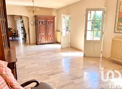 House at Aix-en-Provence (13090)