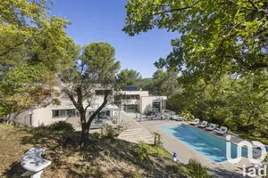 Maison d'architecte à Aix-en-Provence (13100)
