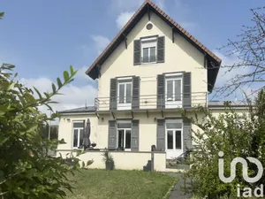 House at Compiègne (60200)