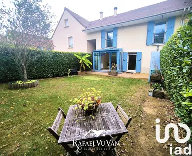 House at Neuilly-Plaisance (93360)