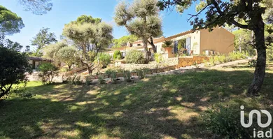 House at Roquebrune-sur-Argens (83520)