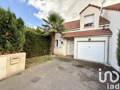 House at Viry-Châtillon (91170)