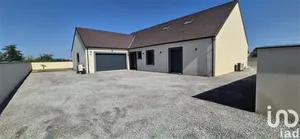 House at Courtois-sur-Yonne (89100)