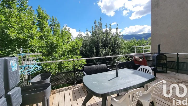 Maison 2 pièces 83 m² · à Saint-Chamond · 83,2 m² · 149 000 €