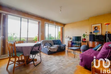 Apartment in Longjumeau (91160)