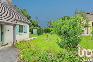 Traditional house at Méry-Bissières-en-Auge (14370)