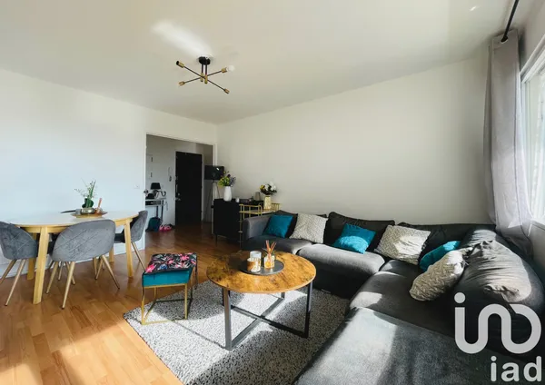 Appartement à Noisy-le-Grand (93160) photo 2