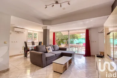 Appartement à Fréjus (83600)
