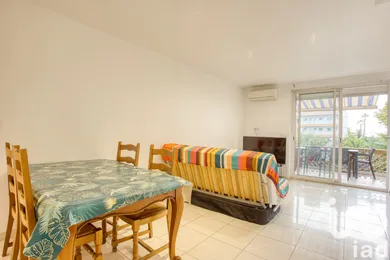 Apartment in Fréjus (83600)