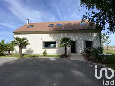 House at Mouroux (77120)