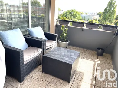 Apartment in Orly (94310)