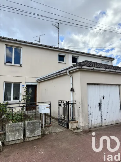 Maison à Saint Jean de la Ruelle (45140)