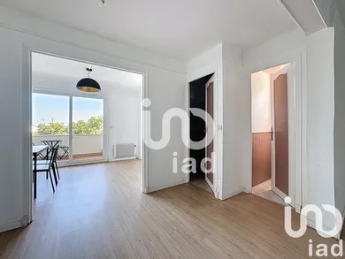 Appartement à Paray-Vieille-Poste (91550)
