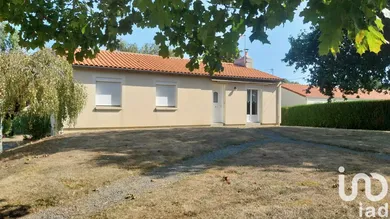 Maison à Essarts-en-Bocage (85140)