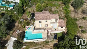 Maison à Mougins (06250)
