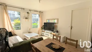 Apartment at Thiais (94320)