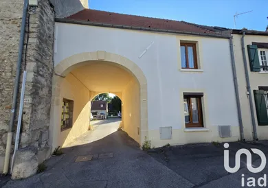 Appartement à La Chapelle-en-Serval (60520)