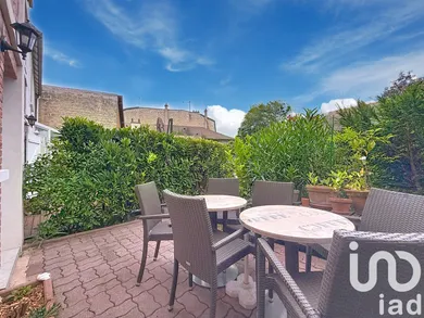 Townhouse at Le Pecq (78230)