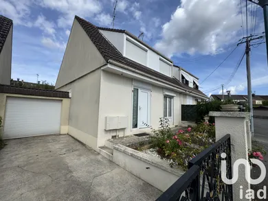 House in Presles-en-Brie (77220)