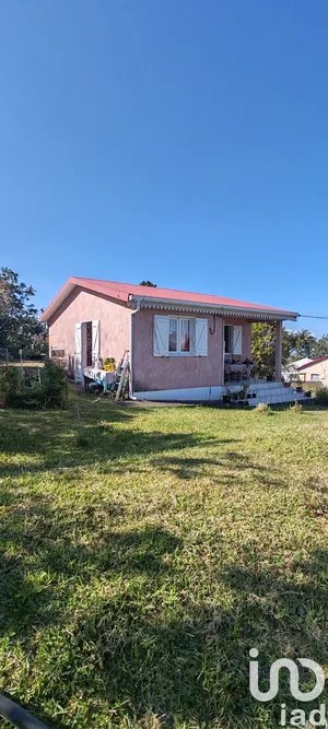 House at Le Tampon (97430)