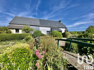 Maison à PLUMIEUX (22210)