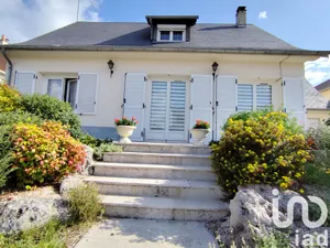 House at Saran (45770)