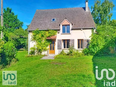 Village house at Saint-Maurice-le-Vieil (89110)