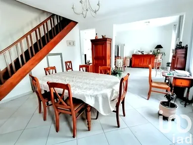 Maison de campagne à Chaumes-en-Retz (44680)