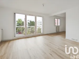 Appartement à Sainte-Geneviève-des-Bois (91700)