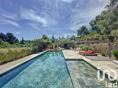 Maison à Sanary-sur-Mer (83110)