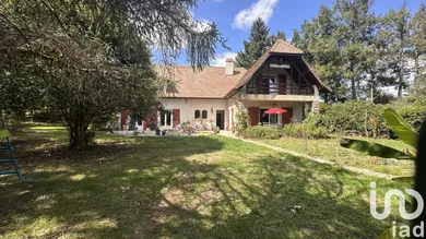 House at Mirande (32300)