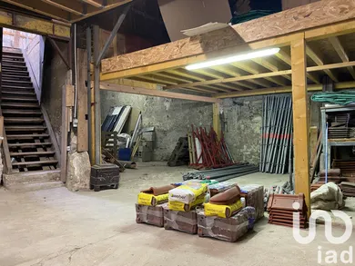 Building in Verberie (60410)