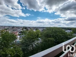 Apartment in Tremblay-en-France (93290)