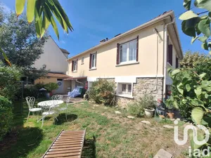 House at Sainte-Geneviève-des-Bois (91700)