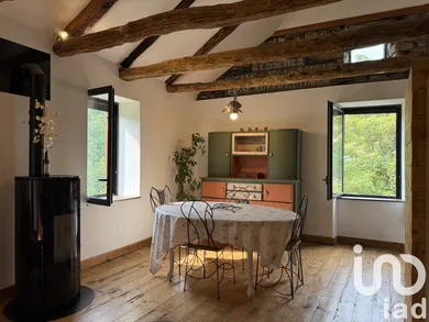 Village house at AYSSENES (12430)