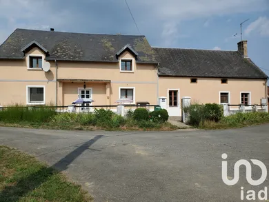 Maison à Saint-Sauvier (03370)