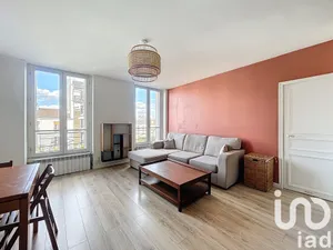 Apartment at Charenton-le-Pont (94220)
