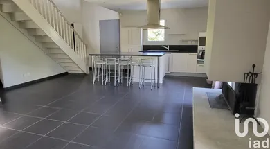House in Soucieu-en-Jarrest (69510)