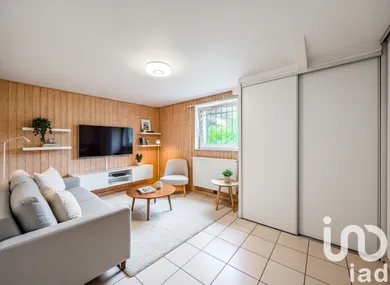 House at Sainte-Foy-lès-Lyon (69110)