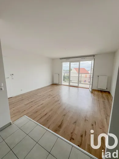 Apartment in Nanteuil-lès-Meaux (77100)