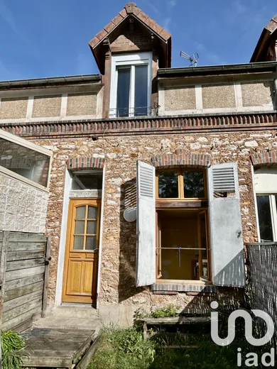 Apartment at Saint-Chéron (91530)