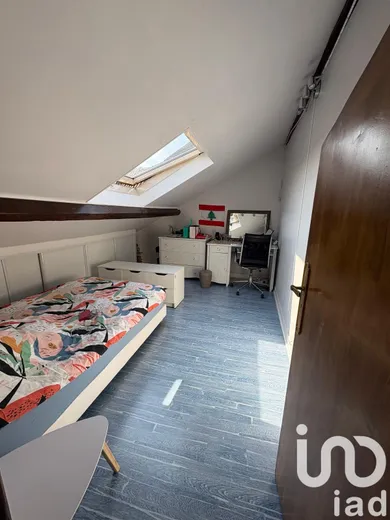 Apartment in Saclay (91400)