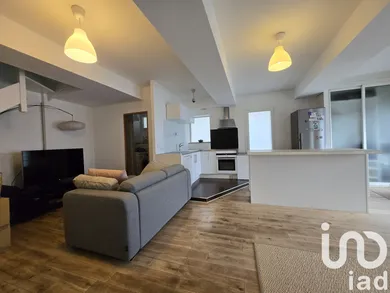 House at Vineuil-Saint-Firmin (60500)