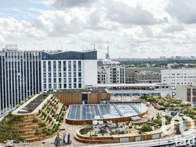 Apartment at Puteaux (92800)