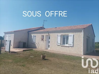 House at Corme-Royal (17600)