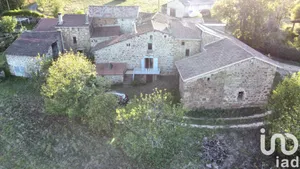 House at Saint-Félicien (07410)