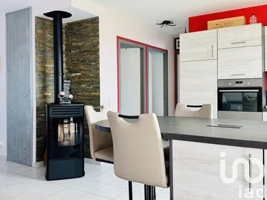 House in Bourg-des-Comptes (35890)