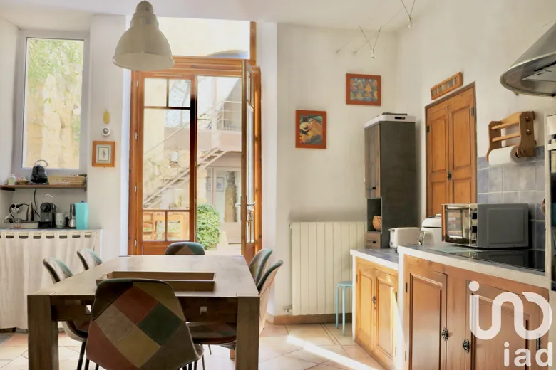 Maison 7 pièces 180 m² · à Malaucène · 180 m² · 299 000 €