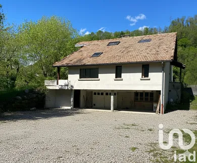 Traditional house in Pont-en-Royans (38680)