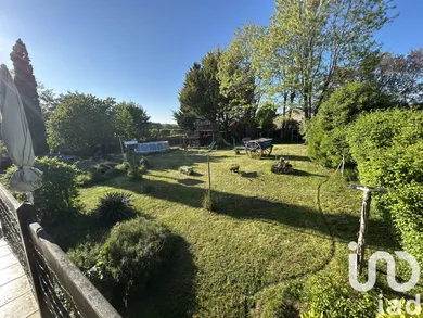 Park home in Juignac (16190)
